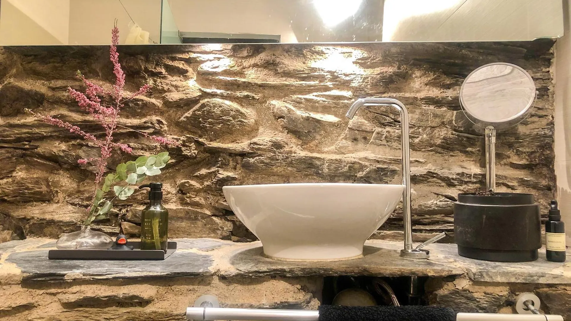Paller Rustic De Muntanya Amb Estil I Acollidor By Rural D'Aneu Aydí