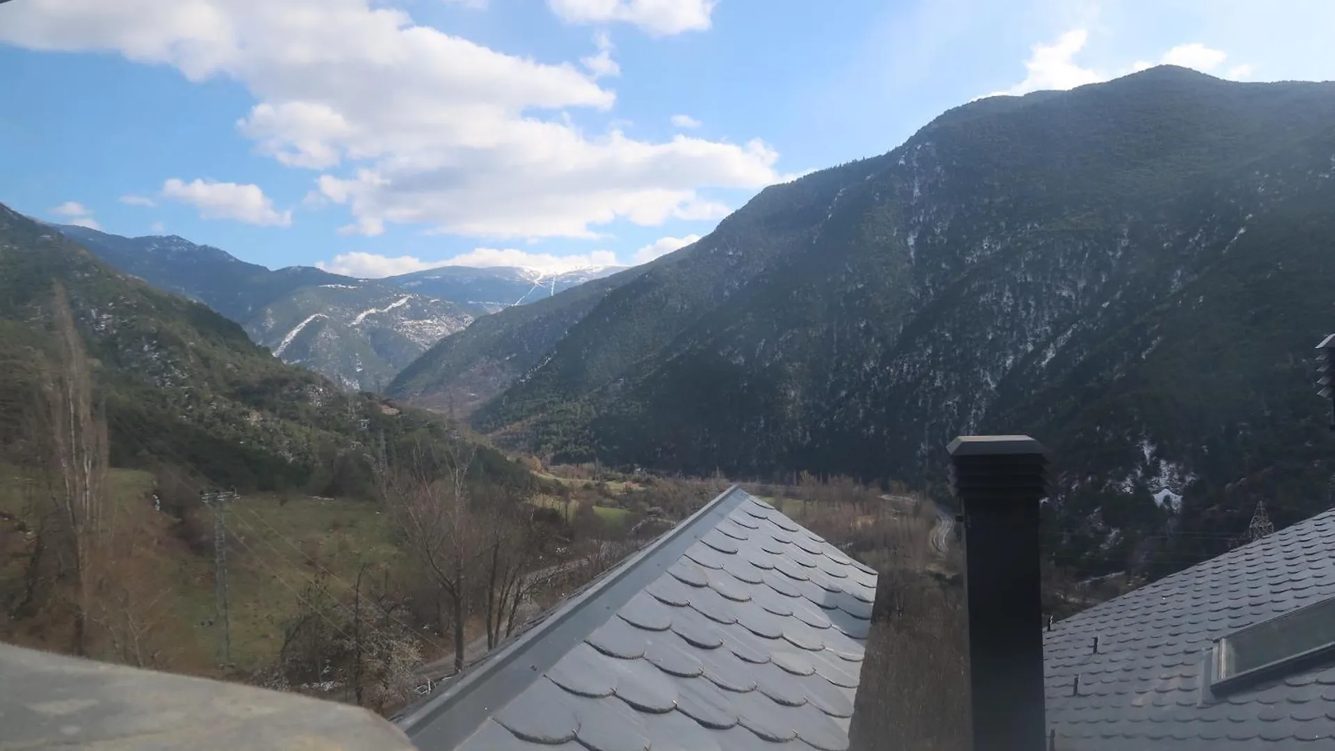 Paller Rustic De Muntanya Amb Estil I Acollidor By Rural D'Aneu Aydi Holiday home